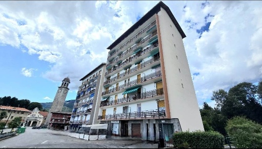 Foto Appartamento in Piazza Chiesa 34, Valdilana Crocemosso di 80 m²