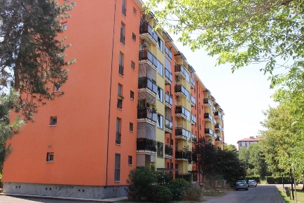 Foto Appartamento in Via Ugo Betti, Milano Gallaratese di 85 m² in vendita