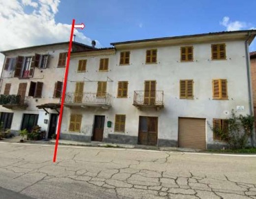 Foto Appartamento in Via Incisa, Cortiglione di 220 m² con 9 locali