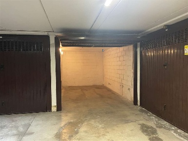 Foto Box in Via Dante Alighieri 18, Rho in vendita