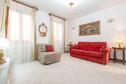 Foto Appartamento in CAMPO DE LE GATE 3223, Venezia di 75 m² con 4 locali