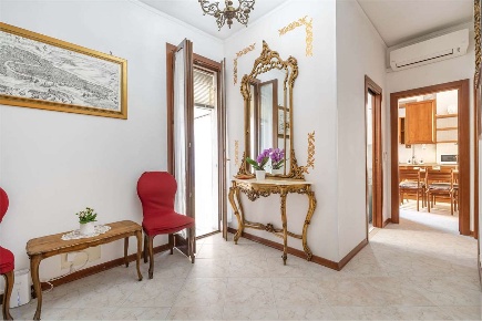 Foto Appartamento in CAMPO DE LE GATE 3223, Venezia di 75 m² con 4 locali