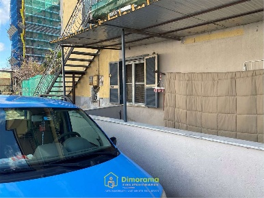 Foto Appartamento in NAPOLI - QUARTIERE BARRA - VIA ACHILLE LAURO N.21,