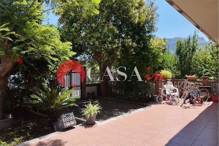 Foto Villa unifamiliare in via Fragale 12, Torrenova di 238 m² in vendita