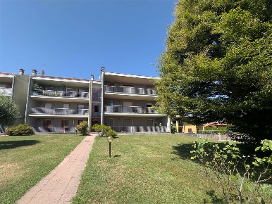 Foto Appartamento in via Brebbia 101, Cadrezzate con Osmate di 65 m²