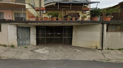 Foto Garage in Via Luigi Cardone 28, Vasto con 1 locali in vendita