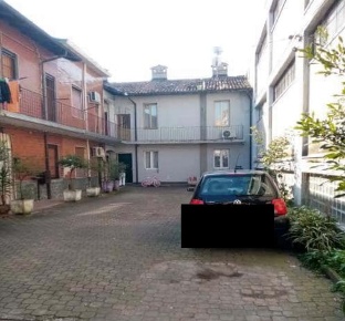 Foto Appartamento a Vigevano Semicentro di 90 m² con 4 locali in vendita