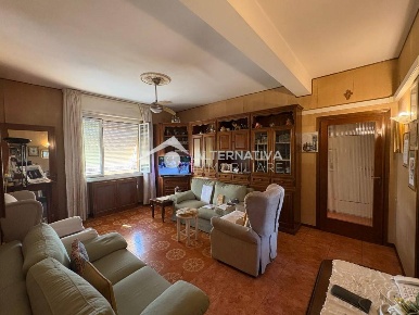 Foto Appartamento a Cascina Centro di 86 m² con 3 locali in vendita
