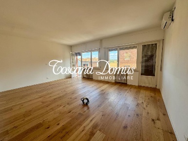 Foto Appartamento a Siena Lizza - Camollia di 110 m² con 5 locali