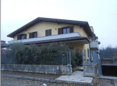Foto Appartamento a Pozzo d'Adda Cavallasco di 122 m² con 3 locali