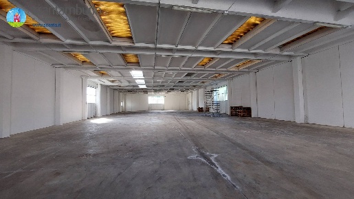 Foto Capannone industriale a Treviso Duomo di 950 m² in affitto