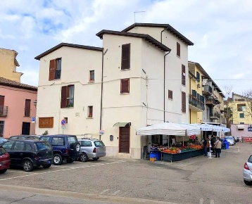 Foto Appartamento in Via Riviera Liri, Ceprano Centro di 60 m² con 3 locali