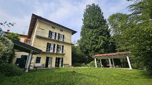Foto Villa bifamiliare in capitano umberto fiorio belletti  41, Bioglio