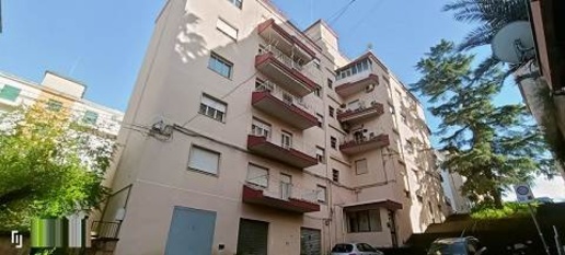 Foto Appartamento in Via Corsica 18, Caltanissetta Centro di 120 m²