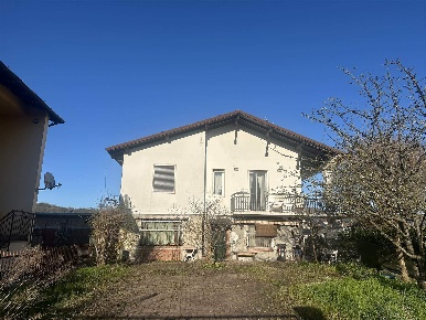 Foto Case semi ndipendenti a Borghetto di Borbera Centro di 138 m²