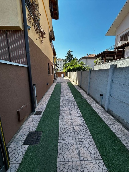 immagine annuncio 2 di 14