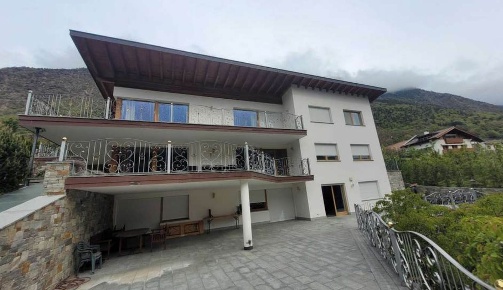 Foto Villa unifamiliare in Via delle Fonti 5, Castelbello-Ciardes di 450 m²