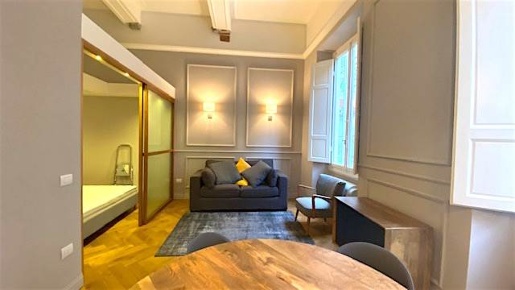 Foto Appartamento in via degli Alfani, Firenze Duomo di 60 m² con 2 locali