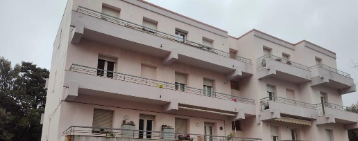 Foto Appartamento a Ancona di 97 m² con 5 locali in vendita
