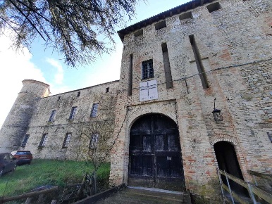 Foto Casa indipendente Carpaneto Piacentino di 3993 m² con 40 locali
