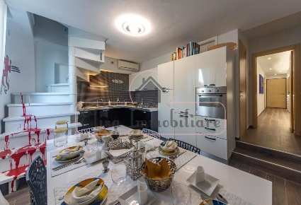 Foto Appartamento a Viareggio di 107 m² con 4 locali in affitto