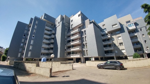 Foto Appartamento in Via Bartolomeo Avanzini 17, Modena in vendita