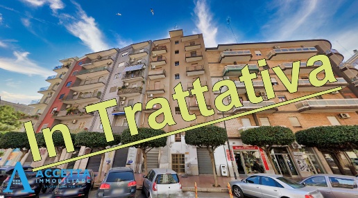 Foto Appartamento in Viale Liguria 38, Taranto Italia - Montegranaro