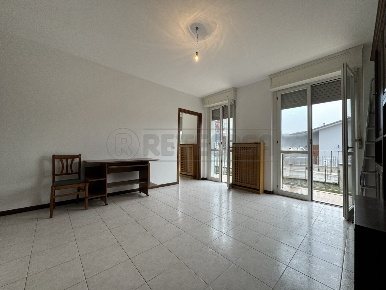 Foto Appartamento in VIA PIANETTE, Bagnolo Cremasco di 88 m² con 3 locali