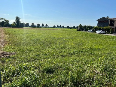 Foto Terreno edificabile in Via Palmanova 27, Santa Maria la Longa
