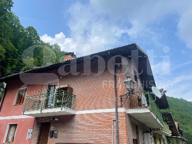 Foto Appartamento in Via Borgata chiotti Inferiori 18, Perrero di 75 m²