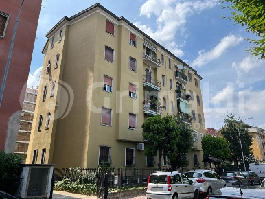 Foto Appartamento in Via Fiori 8, Opera Centro di 70 m² con 2 locali