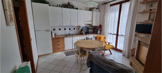 Foto Appartamento a Sant'Elpidio a Mare di 238 m² con 8 locali in vendita