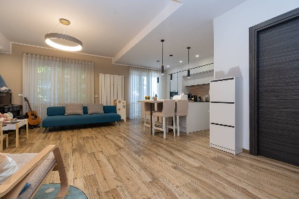 Foto Appartamento in Via Condove, Collegno Leumann di 120 m² con 4 locali