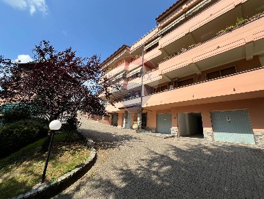 Foto Appartamento in Località costosa, Cuorgnè Centro di 80 m² con 2 locali