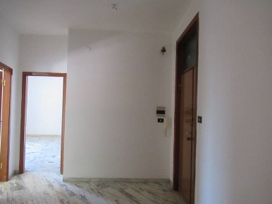 Foto Appartamento in Via Fonzi, Spoltore Centro di 93 m² con 4 locali
