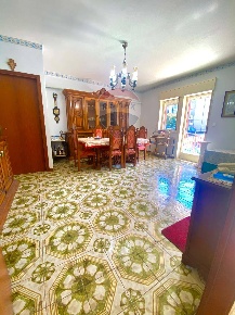 Foto Appartamento in Piazza Marchesi, Carlentini Carlentini Nord di 112 m²