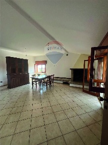Foto Appartamento in Via Martelli Di Matteo, Paglieta Centro di 112 m²