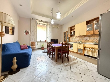 Foto Appartamento in Via San Carlo, Caserta Corso Trieste di 90 m²