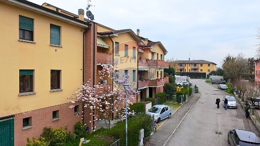 Foto Appartamento in VIA PALAZZESCHI, Reggio nell'Emilia Gavassa di 66 m²