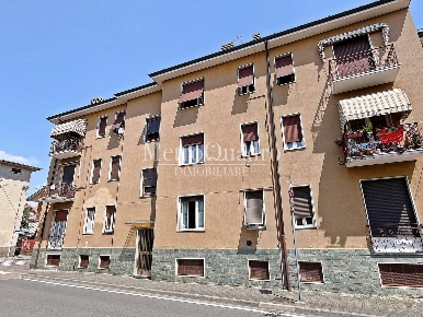 Foto Appartamento in Via Montegrappa, Bellusco Centro di 84 m² con 3 locali