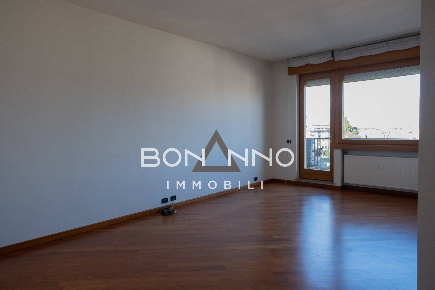 Foto Attici in VIA ROMA, Treviso in vendita