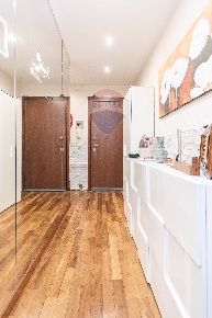 Foto Appartamento in Via Remigio Vigliero, Genova Rivarolo di 65 m²