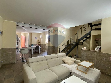 Foto Appartamento in Via Palermo, Catania Palermo - Indipendenza di 79 m²