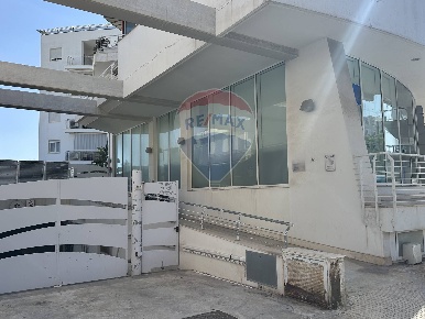 Foto Box in vialeTica, Siracusa Tica - Zecchino di 26 m² con 1 locali