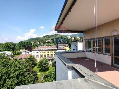 Foto Attici a Torre Boldone in vendita