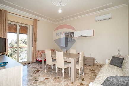 Foto Casa indipendente in VIA DELLA FRUTTA, Catania San Giorgio di 527 m²