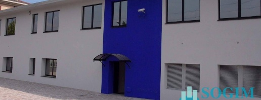 Foto Capannone industriale in via san maurizio, Brugherio Centro di 1800 m²