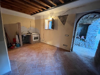 Foto Case indipendenti in via trombi, Vicopisano Centro di 55 m² in affitto