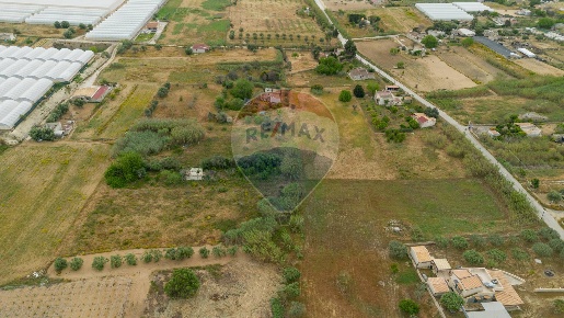 Foto Terreno agricolo in via del sedano, Ispica di 18895 m² in vendita