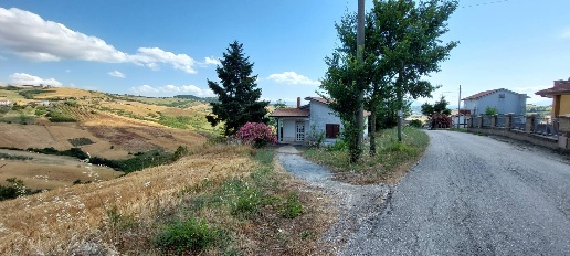 Foto Casa indipendente in contrada tesoro, Ariano Irpino di 75 m²